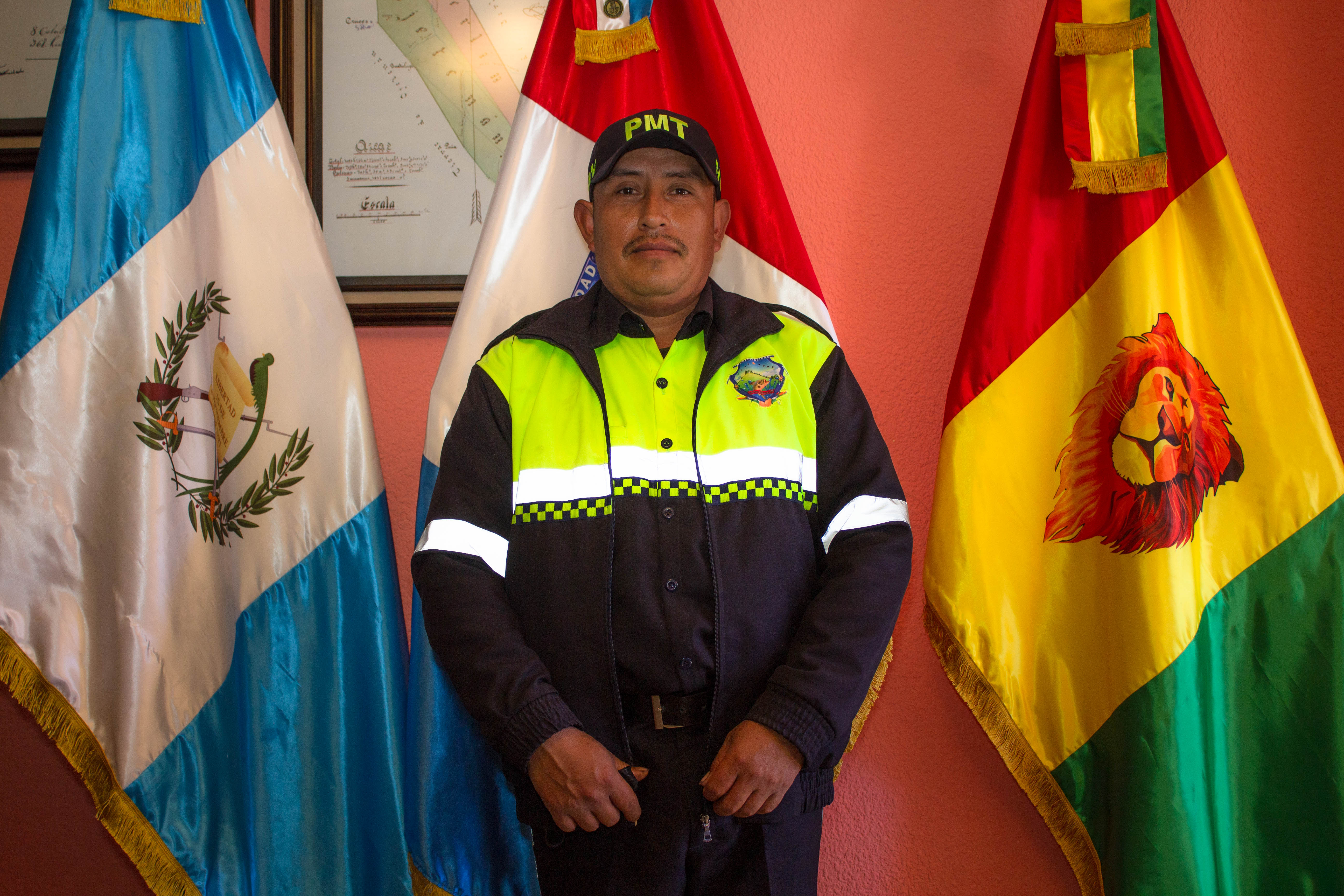 Ético Gonzalez - Agente de la Policia Municipal y Guardabosques